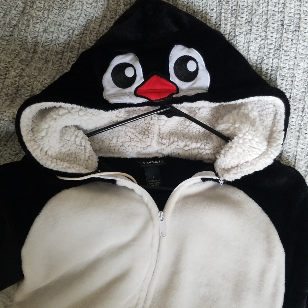 Rue 21 pajama penguin onesie